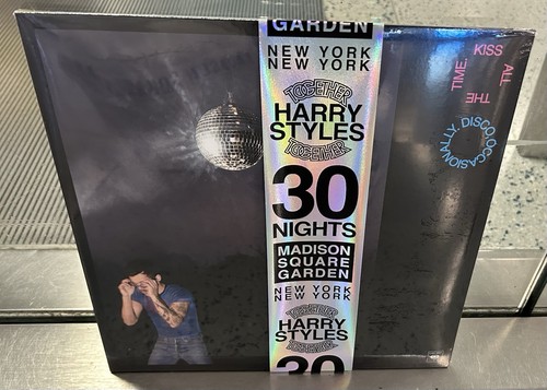 Harry styles kiss all time - styles,